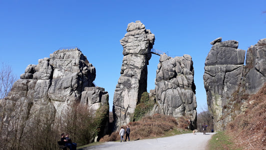 Die Externsteine, eine mystische Kulturstätte im Herzen ostwestfalens