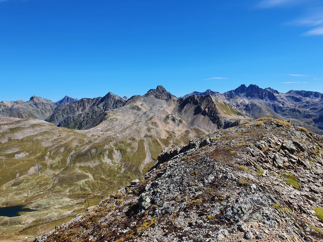 Besteigung des Piz Ela, einer der auffälligsten Berge in Graubünden