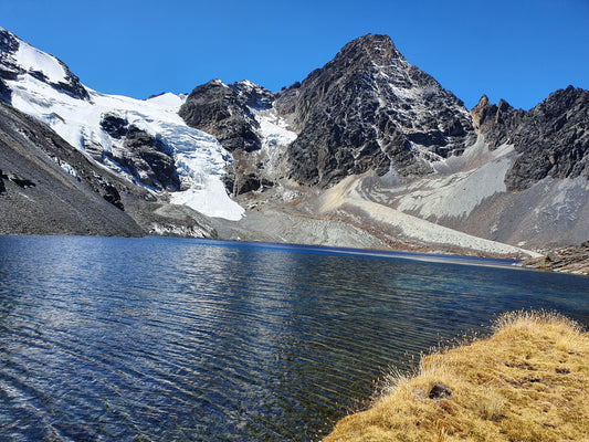 Die Laguna Wara Warani - ein Kleinod in den bolivianischen Anden der Cordillera Real