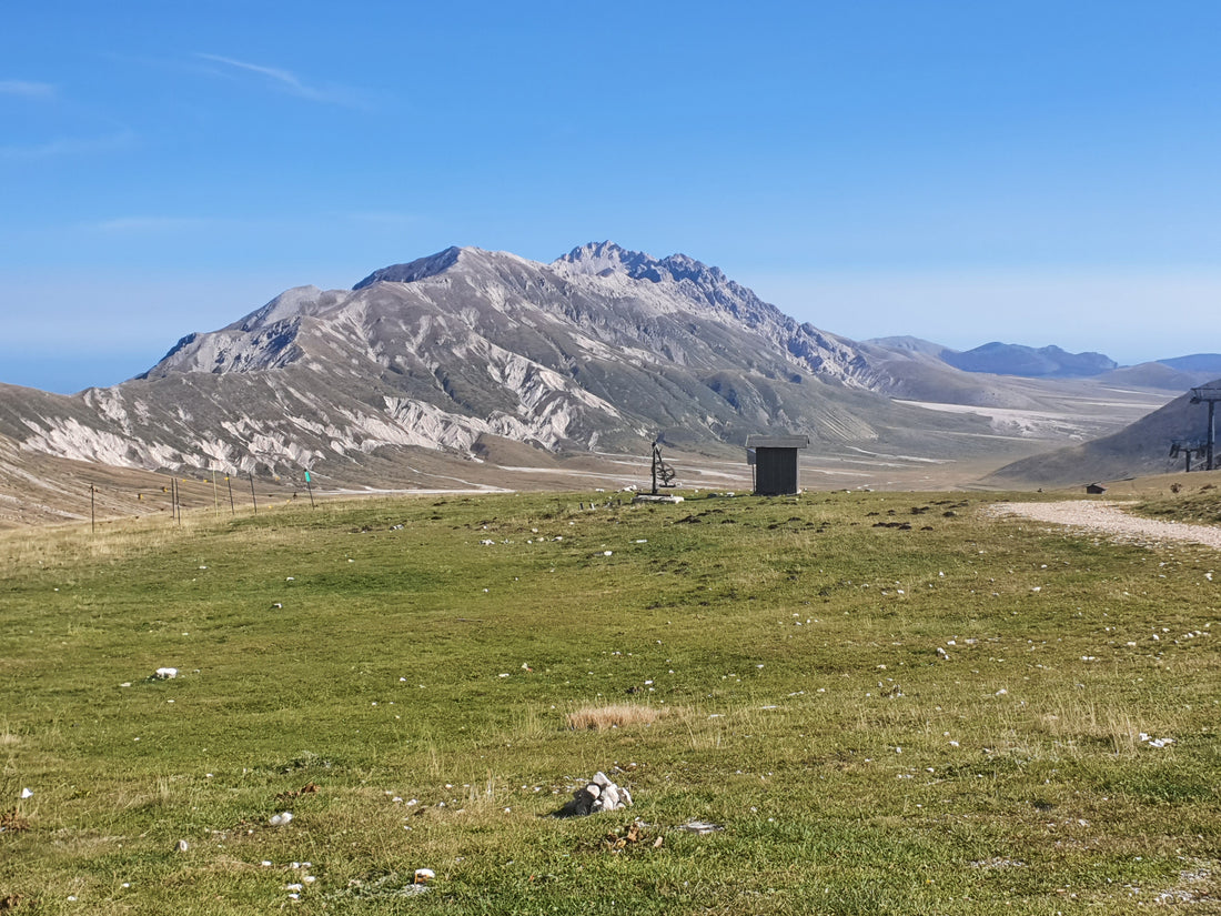 Wandern und Bergsteigen in den Abruzzen, die 5 höchsten Berge vor den Toren Roms