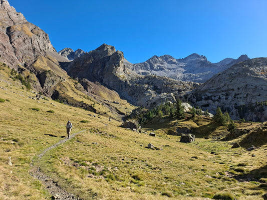 Trekking diuch die Pyrenäen - Von Eriste über die Forquetta zum Refugio Viados bei Plan