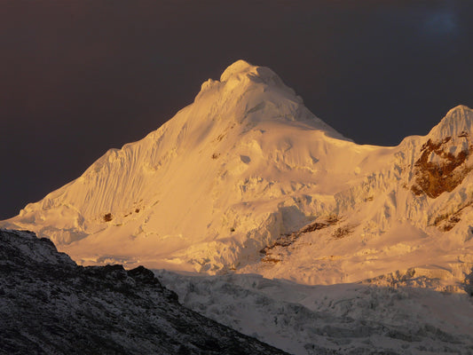 Huaraz in Peru ist das Zentrum für Trekking und Bergsteigen in der Cordillera Blanca