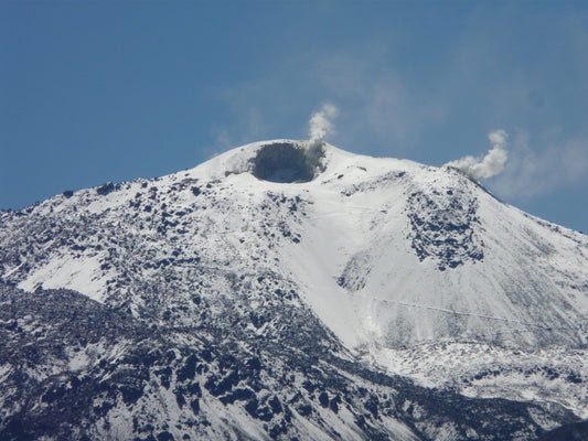 Besteigungsgeschichte des und Infos über den Vulkan Cotopaxi in Ecuador