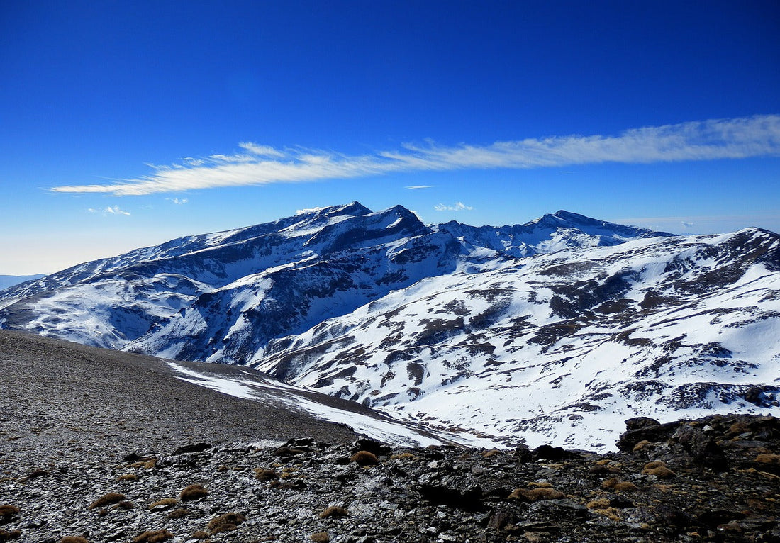 Der höchste Berg die iberischen Halbinsel, befindet sich in der spanischen Sierra Nevada - der 3000er Mulhacen
